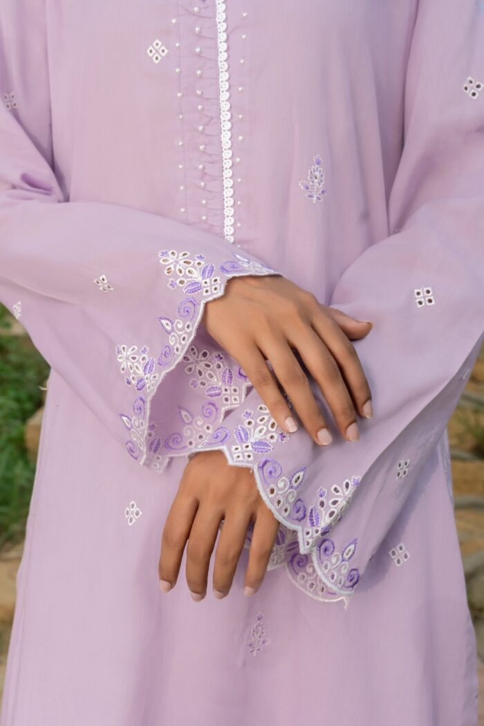 Lavender Grace - Image 3